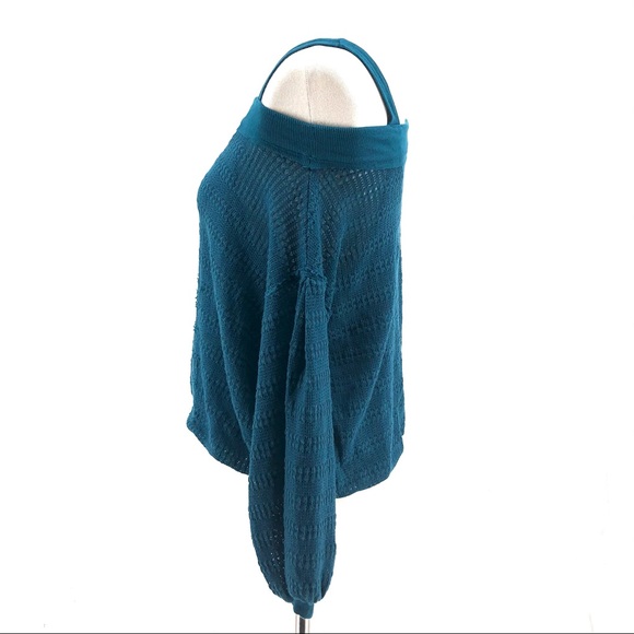 Free People Blue Knit Off The Shoulder Top, NWT - Picture 4 of 9